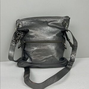 The SAK Silver Metallic Pebbled Leather Convertible Crossbody Bag